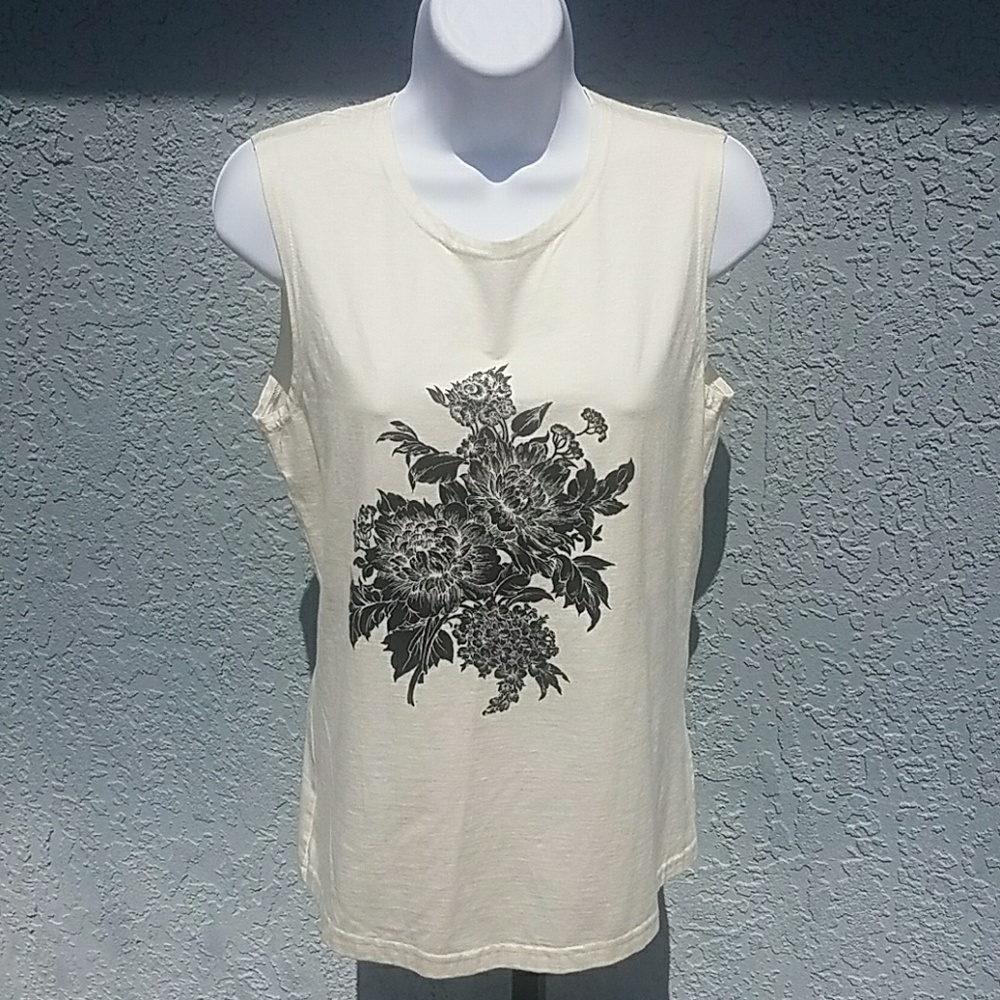Sleeveless Top
